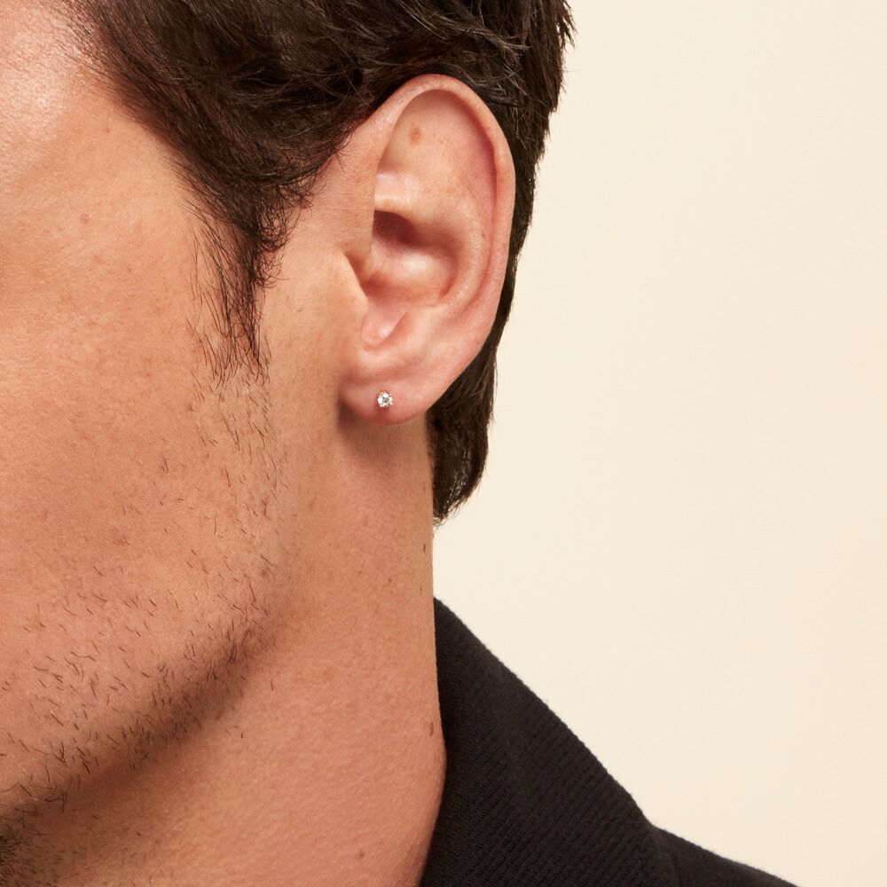 Boucle D'oreille Puce Unitaire Victoria Or Jaune Diamant - Puces Famille | Marc Orian