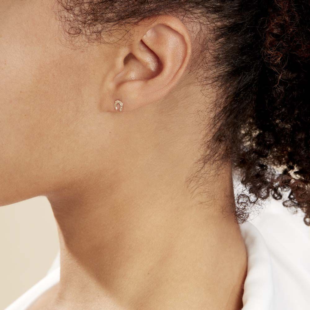 Boucles D'oreilles Puces Freyia Cheval Or Jaune - Puces Famille | Marc Orian