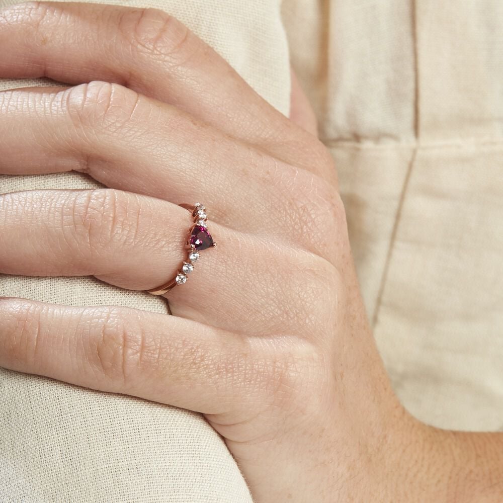 Bague Solitaire Accompagné Or Rose Samanta Rhodolite - Bagues avec pierre Femme | Marc Orian