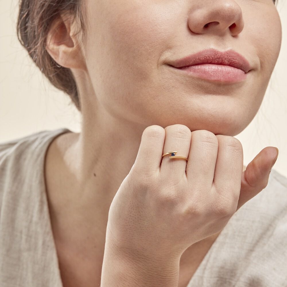 Bague Serti Couteau Or Jaune Saphir - Solitaires Femme | Marc Orian