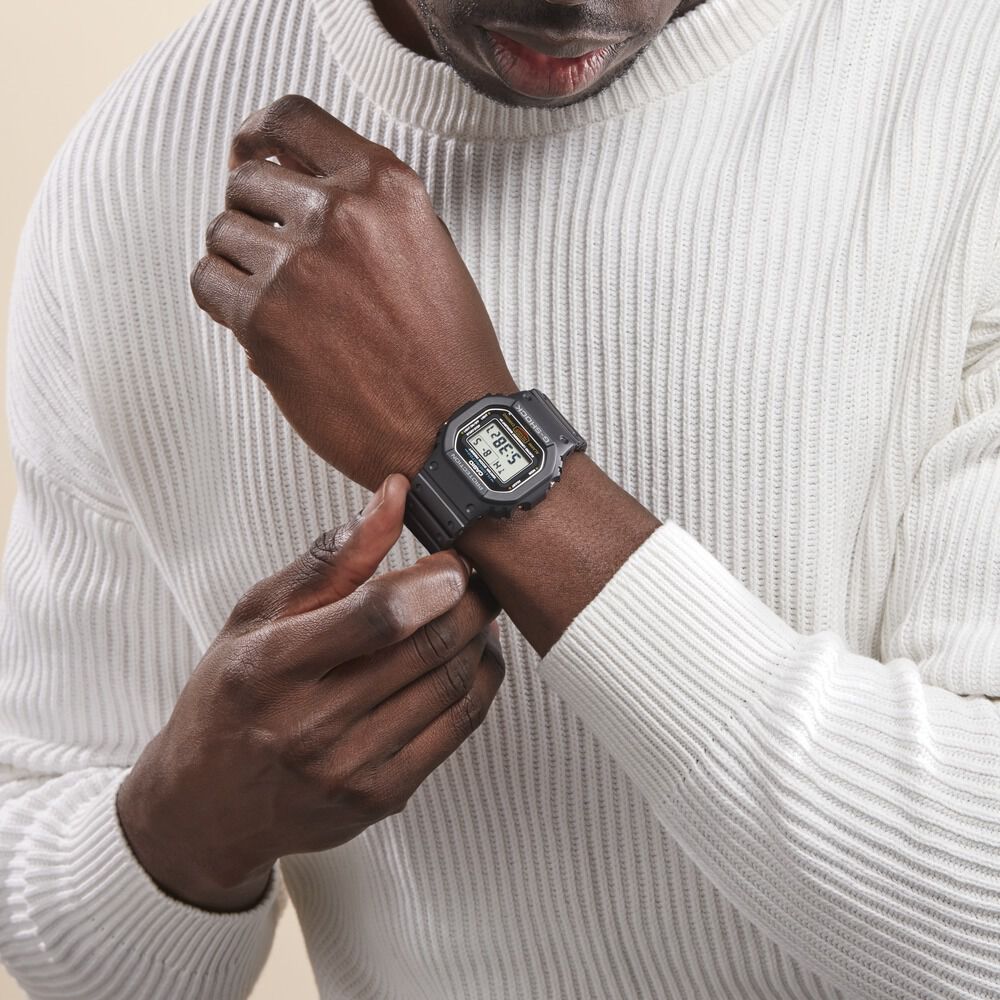 Montre Casio G-shock Black & White Gris - Montres étanches  | Marc Orian