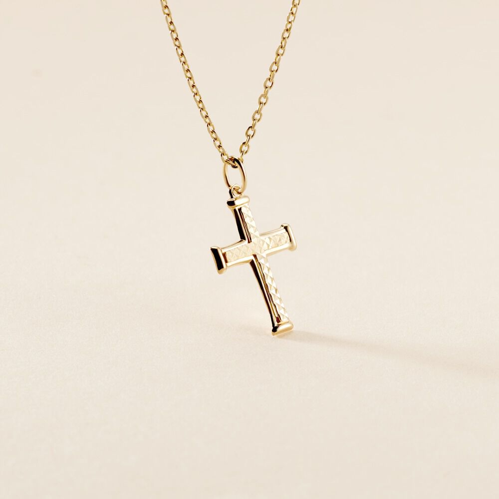 Pendentif Benny Croix Ciselee Or Jaune - Pendentifs Famille | Marc Orian
