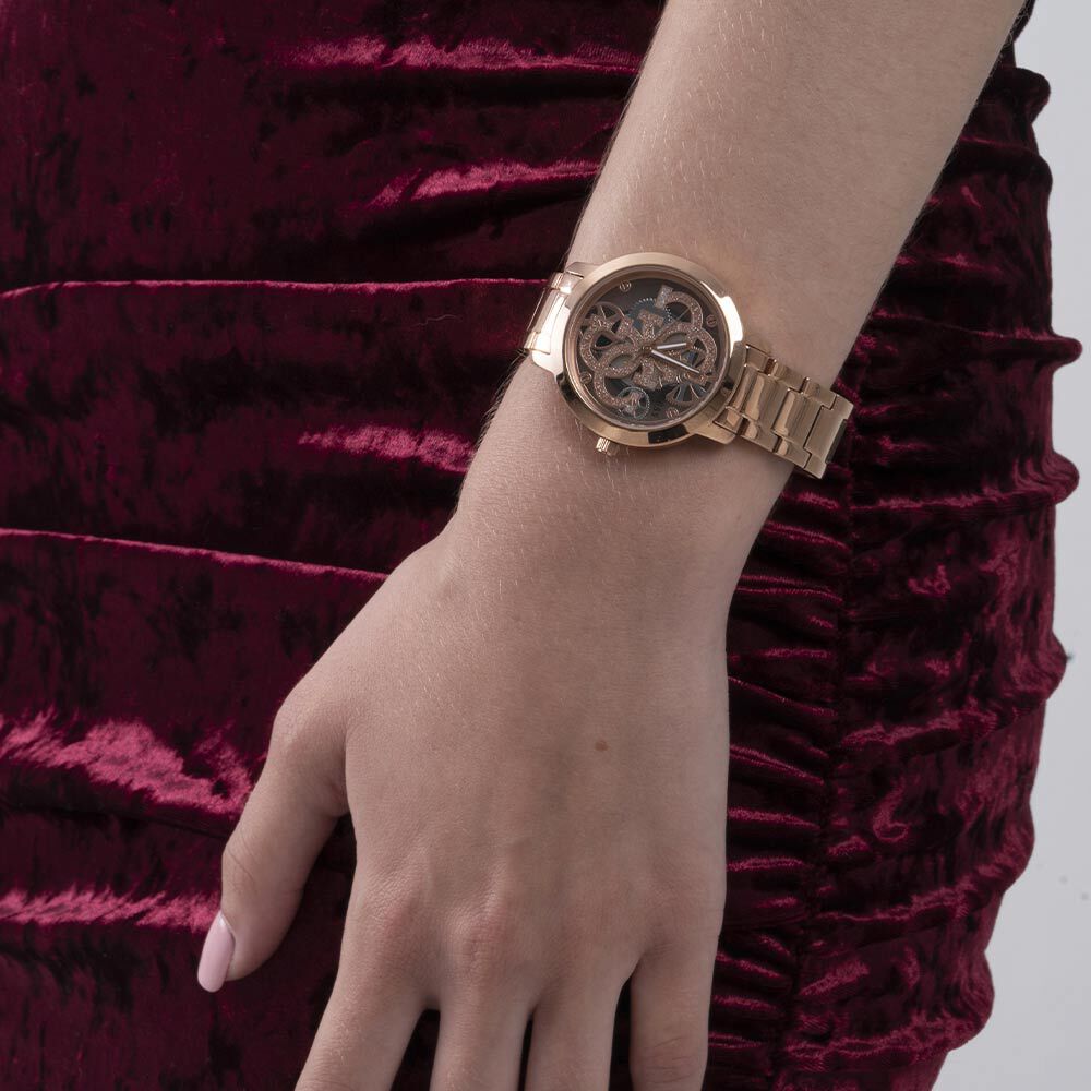 Montres Guess dorées pour femme | Tendances 2022 - Achetez en ligne pas  cher sur Shopalike.fr