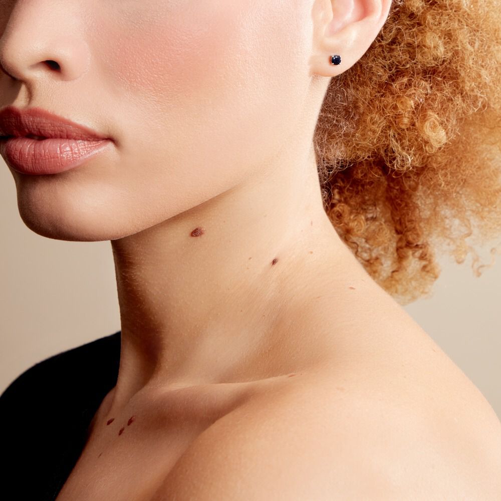 Boucles D'oreilles Puces Or Blanc Zubin Saphir - Puces Femme | Marc Orian
