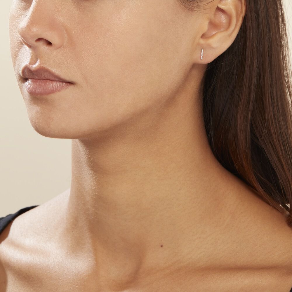 Boucles D'oreilles Puces Or Jaune Puces Judy Diamants -  Femme | Marc Orian