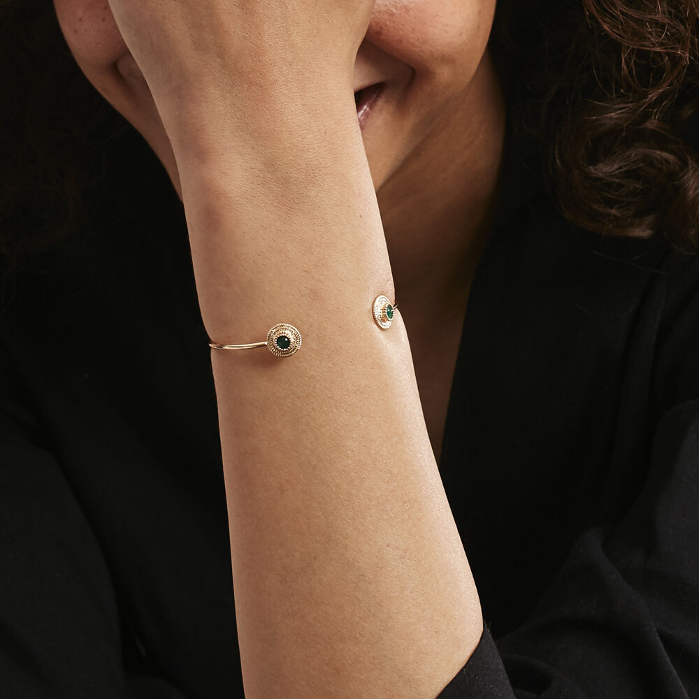 Jonc Plaqué Or Ilia Ouvert Rondes Pierres Vertes - Bracelets joncs Femme | Marc Orian