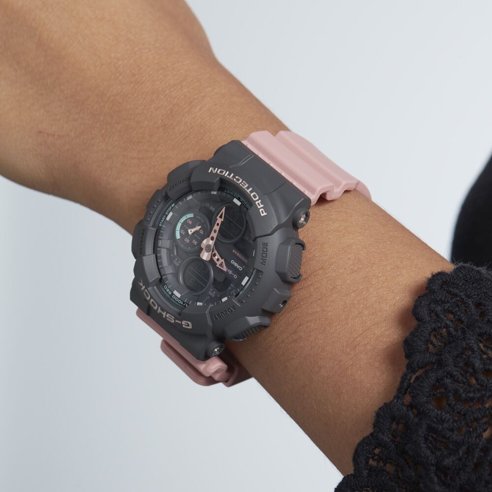 Montre Casio G-shock Noir - HXMFN7G0040 • Marc Orian | Bijouterie en ligne