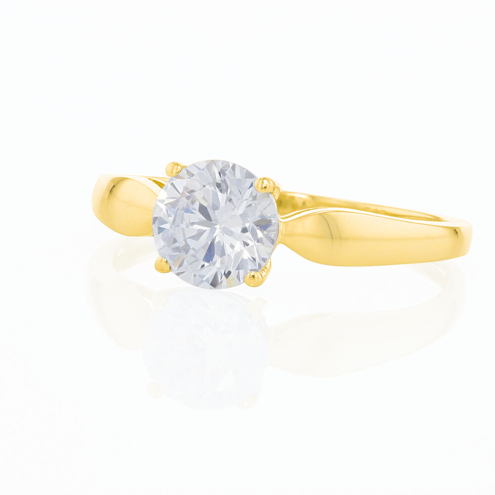 Bague Solitaire Illyana Or Jaune Oxyde De Zirconium - Solitaires Femme | Marc Orian
