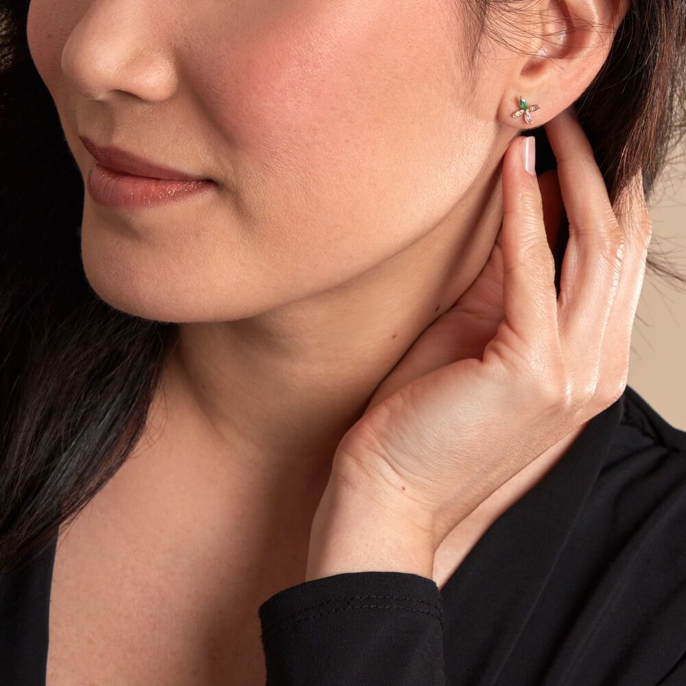 Boucles D'oreilles Puces Flower Power Or Jaune Emeraude Diamant - Puces Femme | Marc Orian