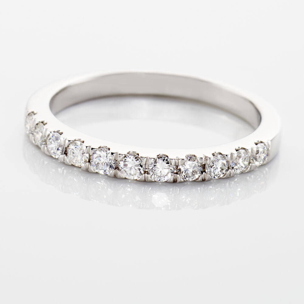 Demi Alliance Pristina Or Blanc Diamant Synth&eacute;tique - Alliances avec pierres Femme | Marc Orian