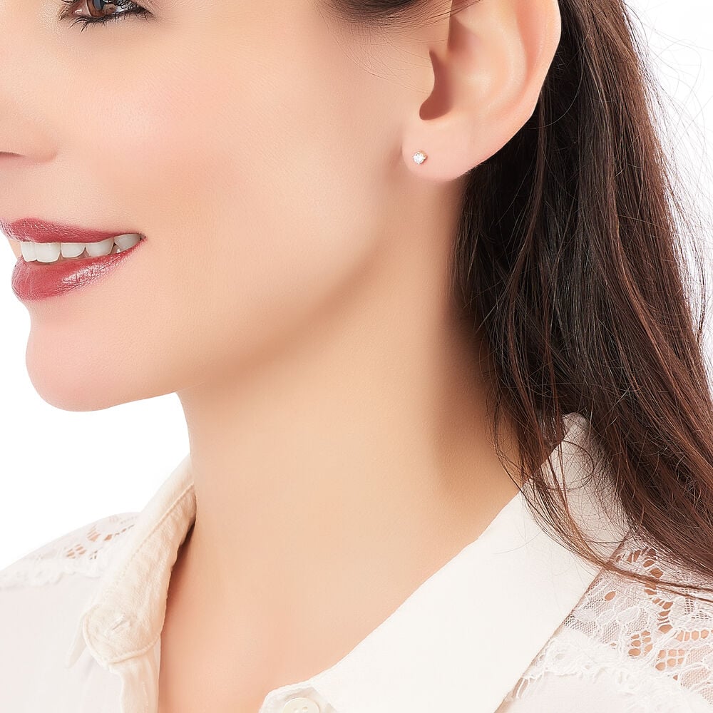 Boucles D'oreilles Puces Victoria Or Jaune Diamant - Puces Femme | Marc Orian