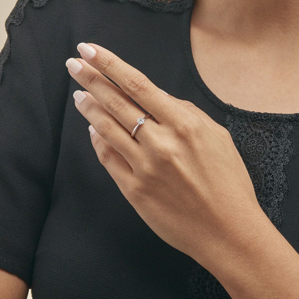 Bague Solitaire Veronika Or Blanc Diamant - Parures de mariage Femme | Marc Orian