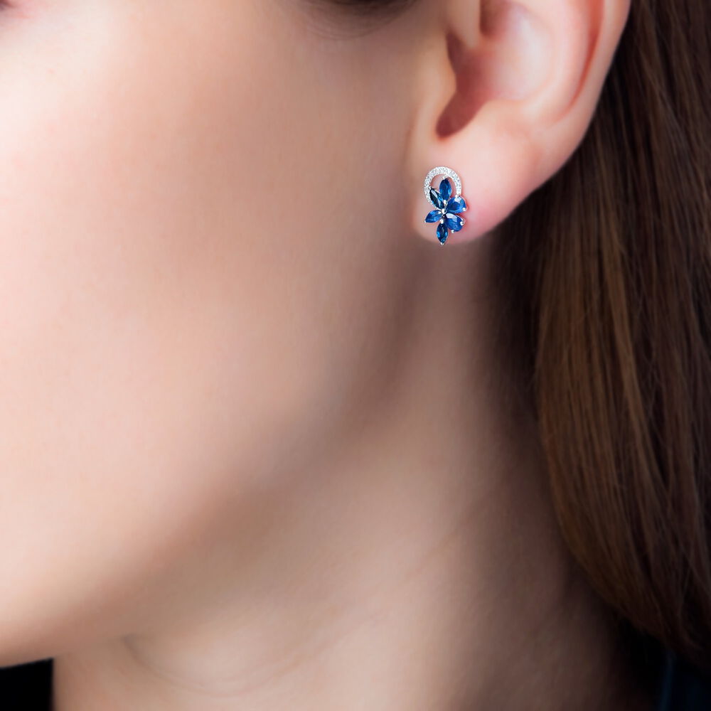 Boucles D'oreilles Puces Bouquet Or Blanc Saphir Et Diamant - Puces Femme | Marc Orian