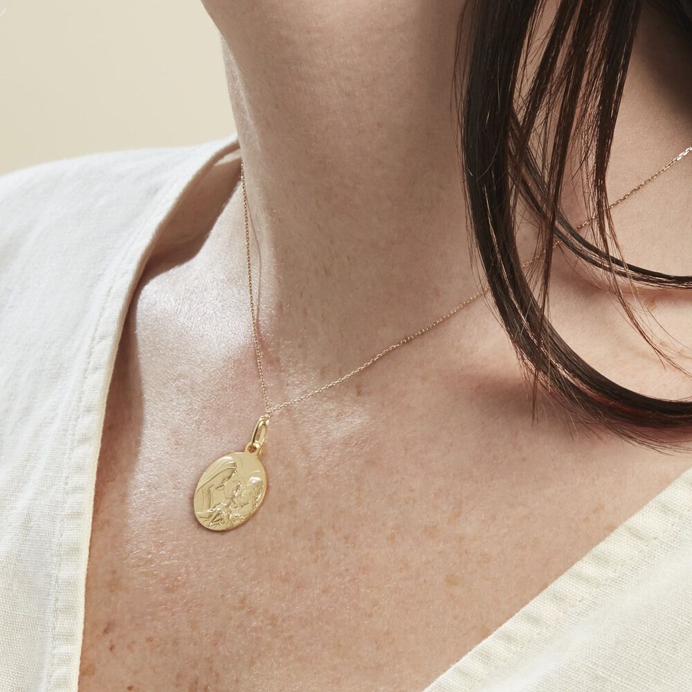 Medaille Or Jaune Sainte Famille - Médailles et médaillons Famille | Marc Orian
