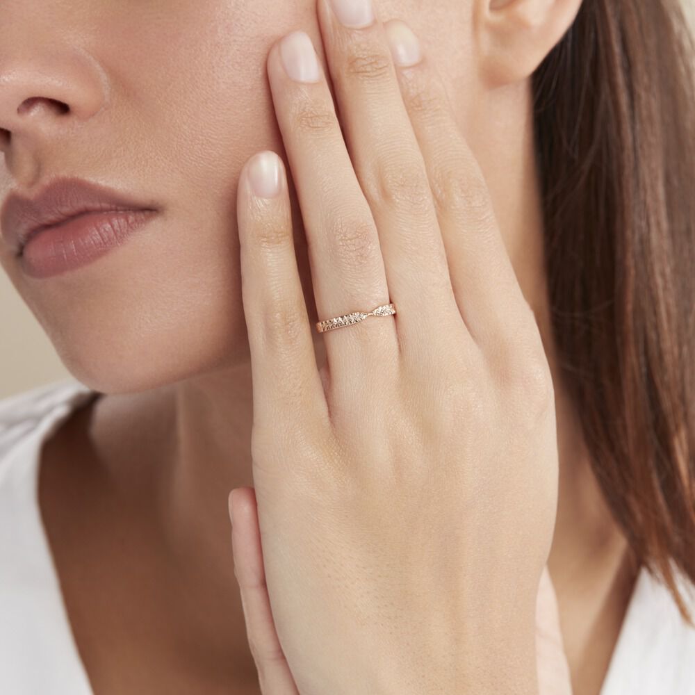 Alliance Or Rose Diamantée - Alliances personnalisées Femme | Marc Orian