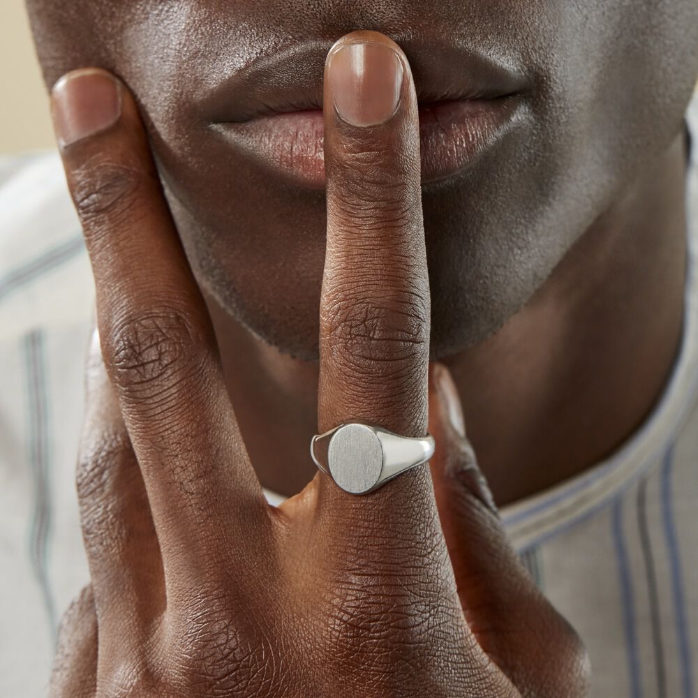 Chevalière Karl Argent Blanc - Bijoux personnalisés Homme | Marc Orian