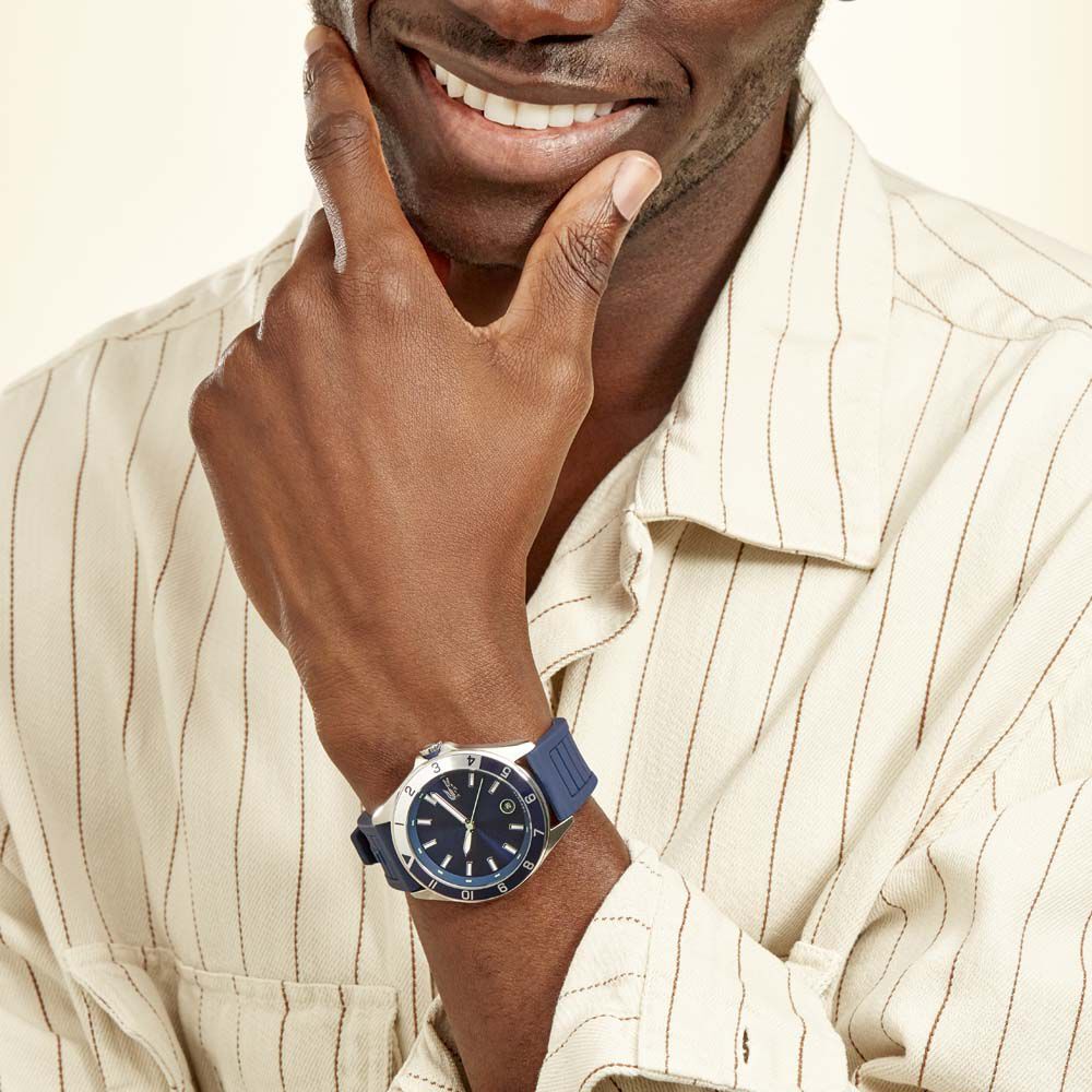 Montre lacoste bleu best sale marine