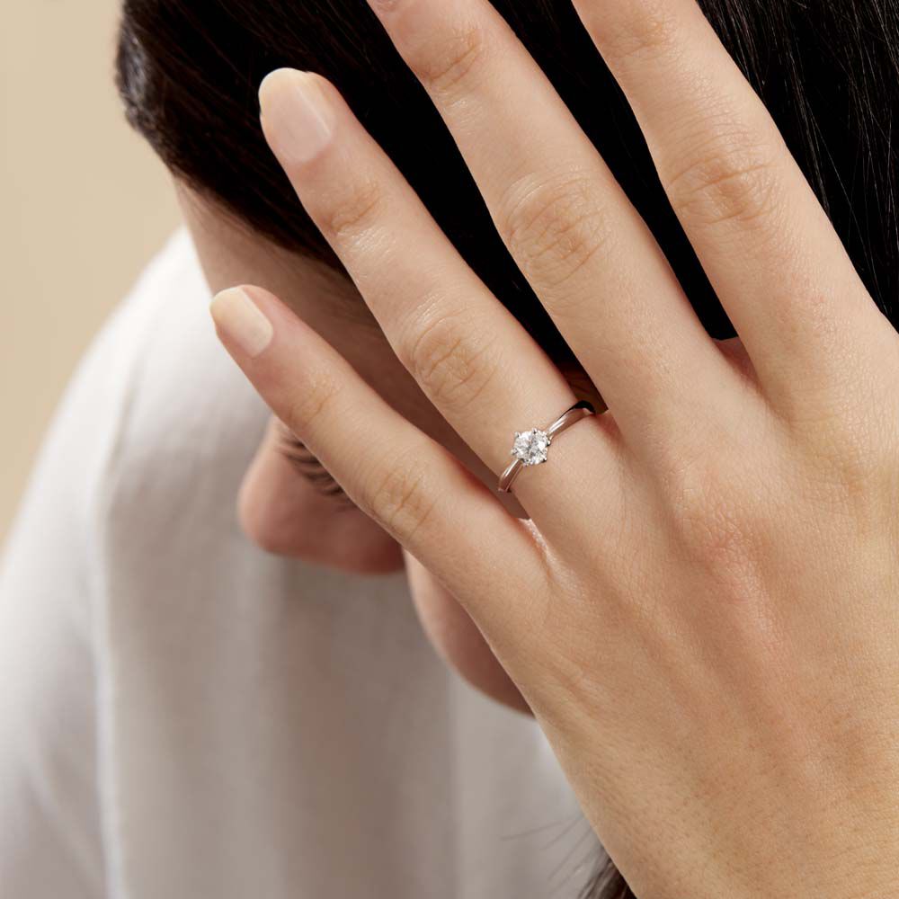 Bague Solitaire Veronika Or Blanc Diamant - Parures de mariage Femme | Marc Orian