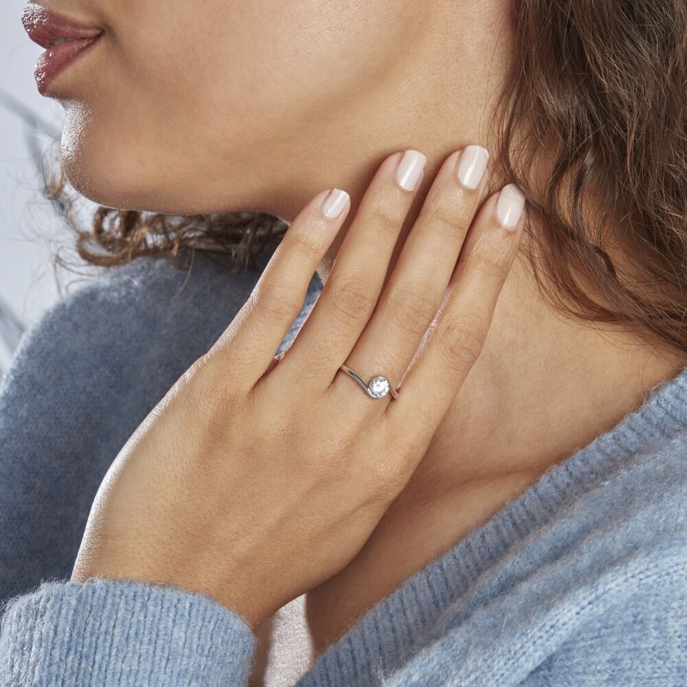 Bague Costante Or Blanc Oxyde - Bagues avec pierre Femme | Marc Orian