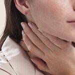 Boucles D'oreilles Puces Or Jaune Isador Rubis - Puces Femme | Marc Orian