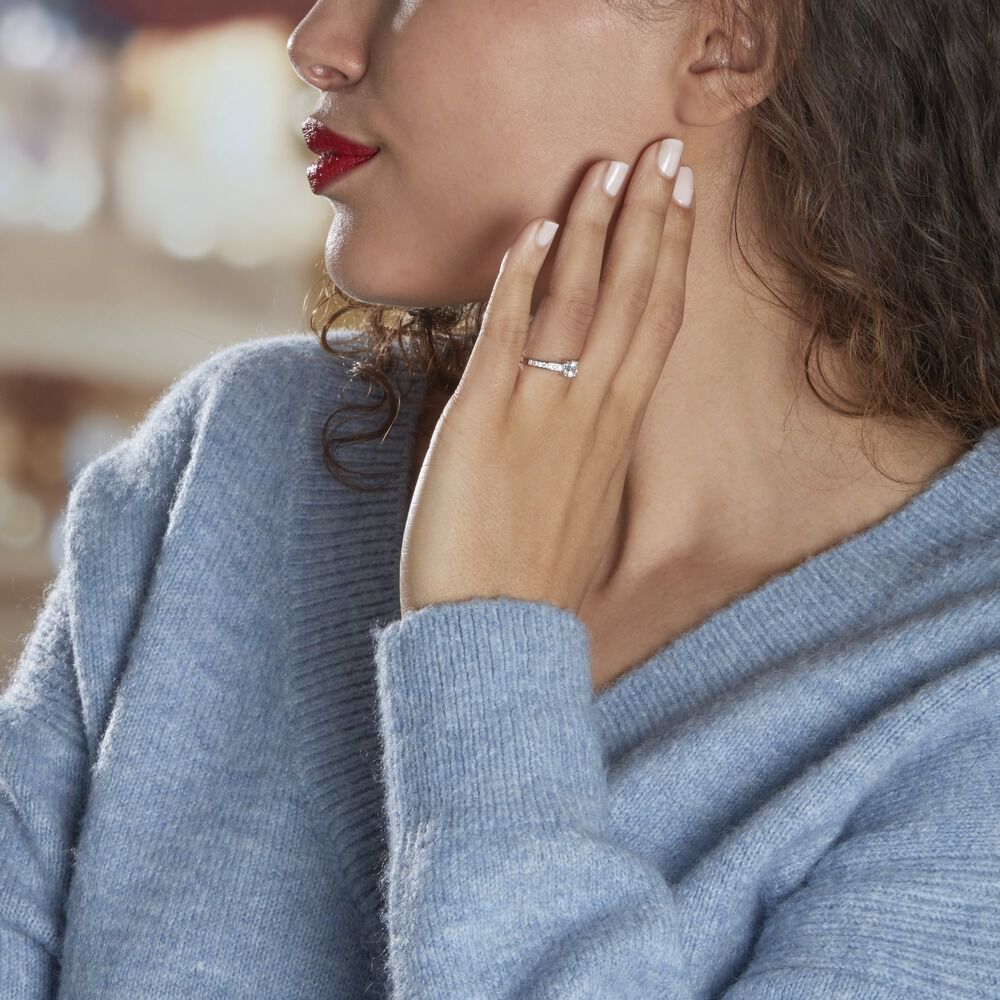 Bague Solitaire Accompagné Aramis Or Blanc Diamant Synthétique - Solitaires Femme | Marc Orian