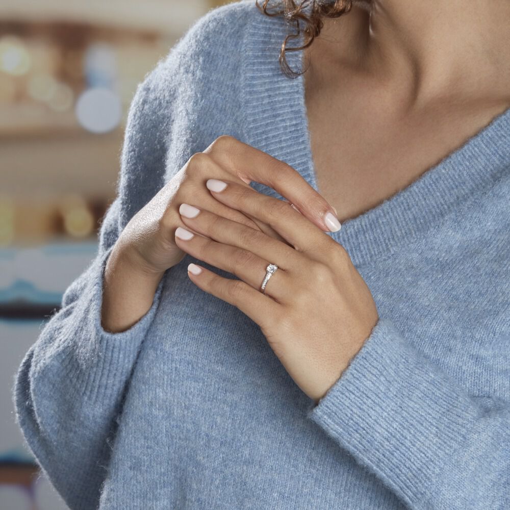 Bague Solitaire Accompagné Aramis Or Blanc Diamant Synthétique - Solitaires Femme | Marc Orian