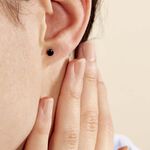 Boucles D'oreilles Puces Elea Serti Griffe Or Jaune Saphir - Puces Femme | Marc Orian