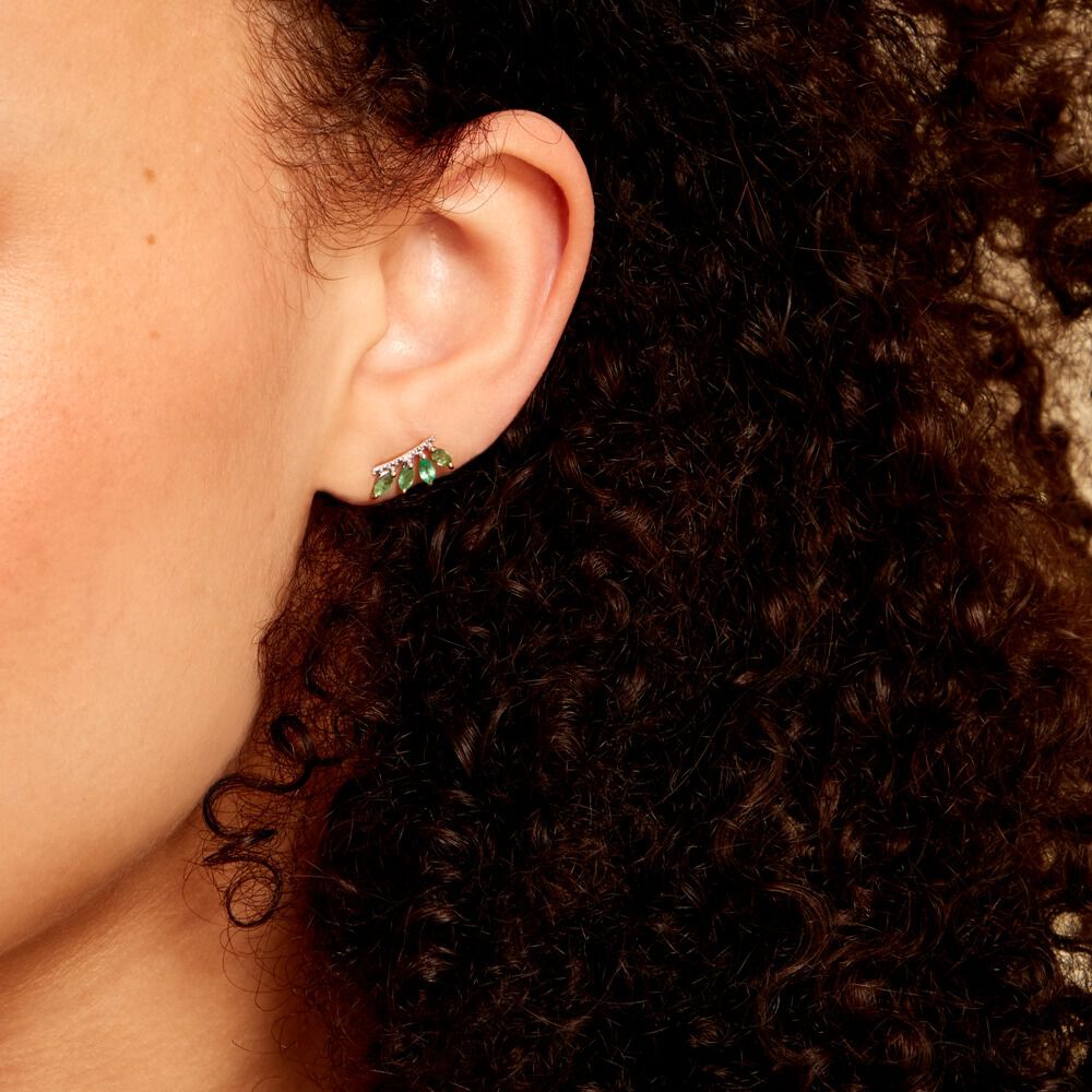 Boucles D'oreilles Puces Navette Or Jaune Emeraude Diamant -  Femme | Marc Orian