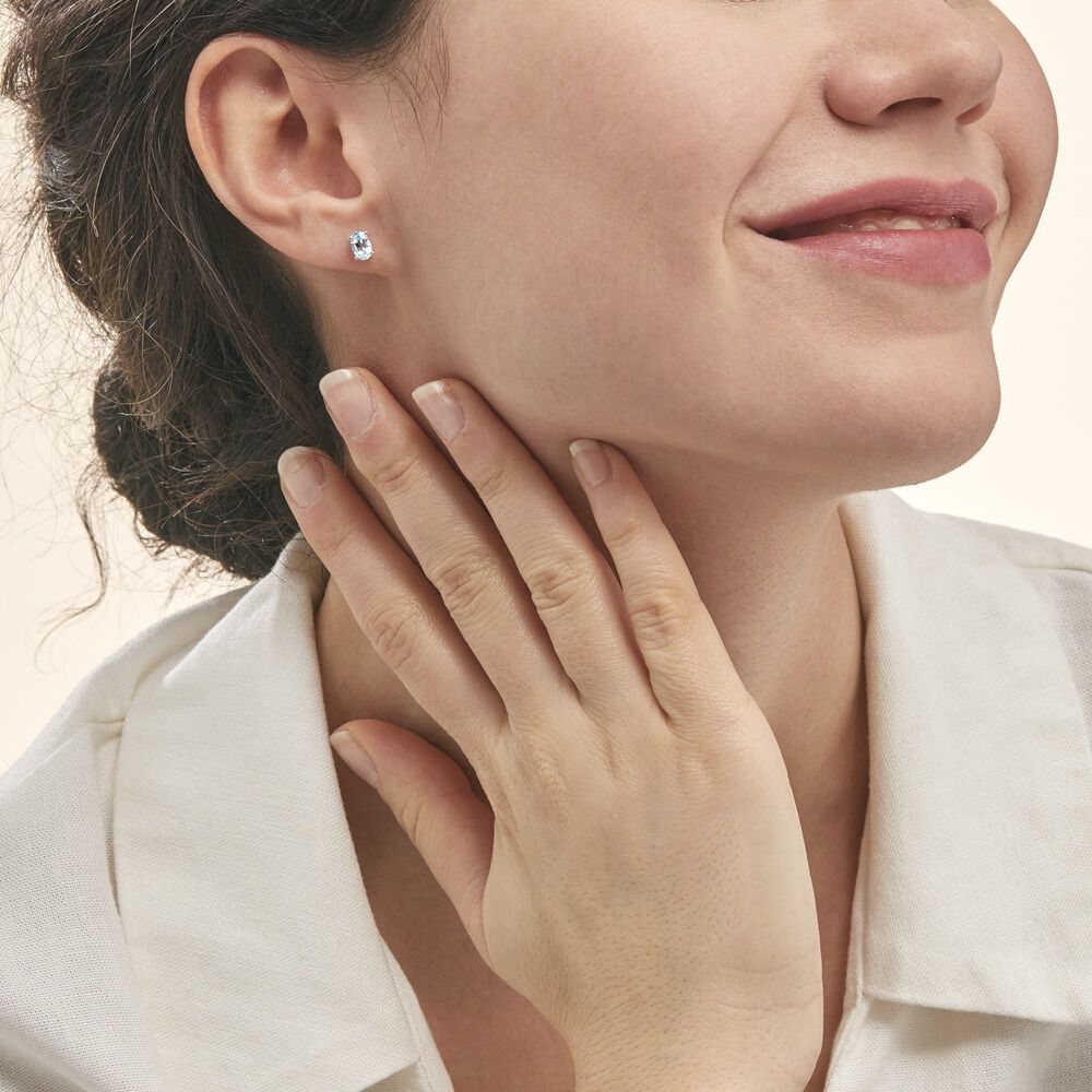 Boucles D'oreilles Puces Elea Serti Griffe Or Blanc Topaze - Puces Femme | Marc Orian