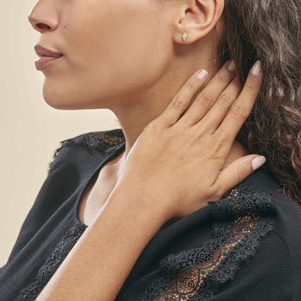 Boucles D'oreilles Puces Lizia Or Jaune Diamant -  Femme | Marc Orian