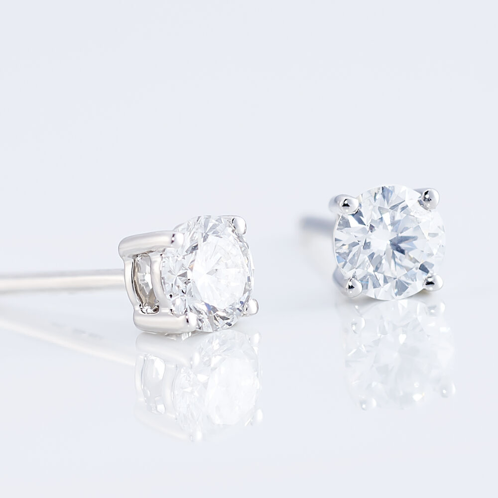 Boucles D'oreilles Puces 4 Griffes Or Blanc Diamant Synthetique - Puces Femme | Marc Orian