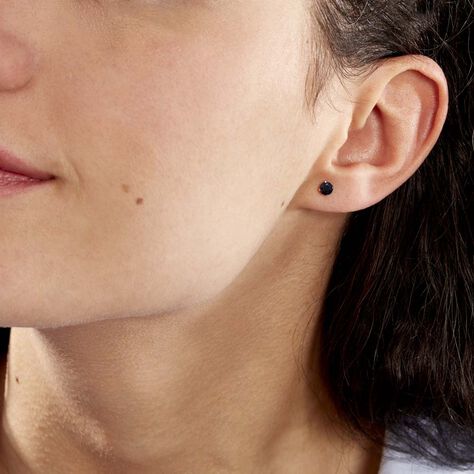 Boucles D'oreilles Puces Elea Serti Griffe Or Jaune Saphir - Clous d'oreilles Femme | Marc Orian