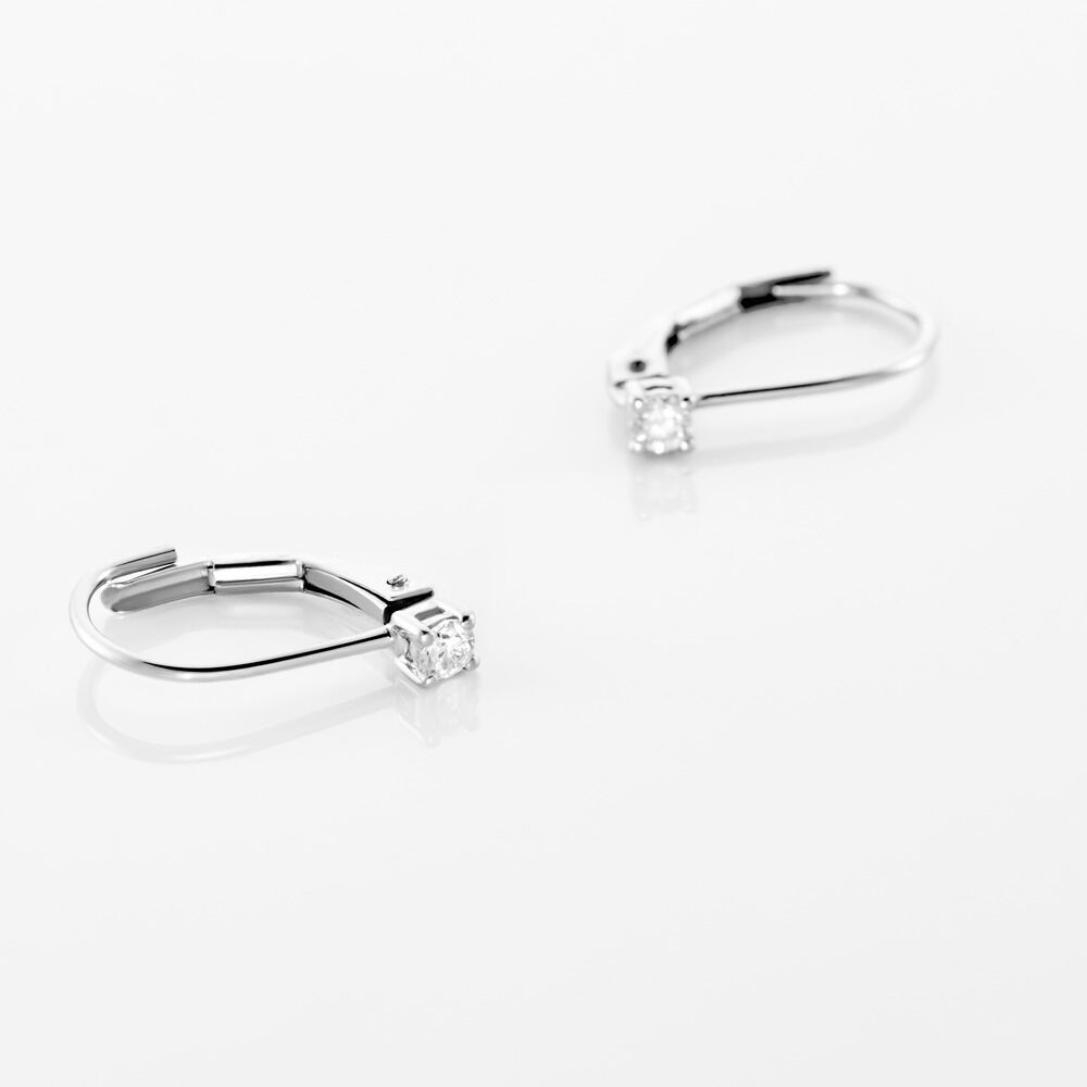 Boucles D'oreilles Pendantes Victoria Or Blanc Diamant -  Famille | Marc Orian