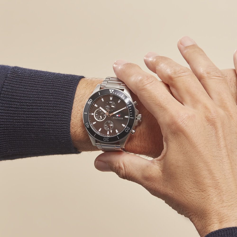 Montre Tommy Hilfiger Larson Noir - Montres étanches Homme | Marc Orian