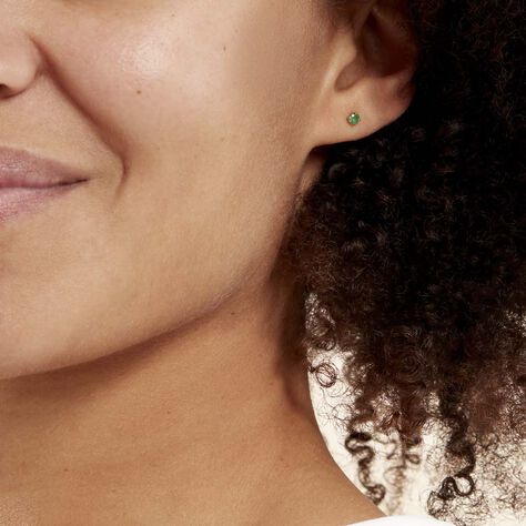 Boucles D'oreilles Puces Jardin Serti Griffe Or Jaune Emeraude - Clous d'oreilles Femme | Marc Orian