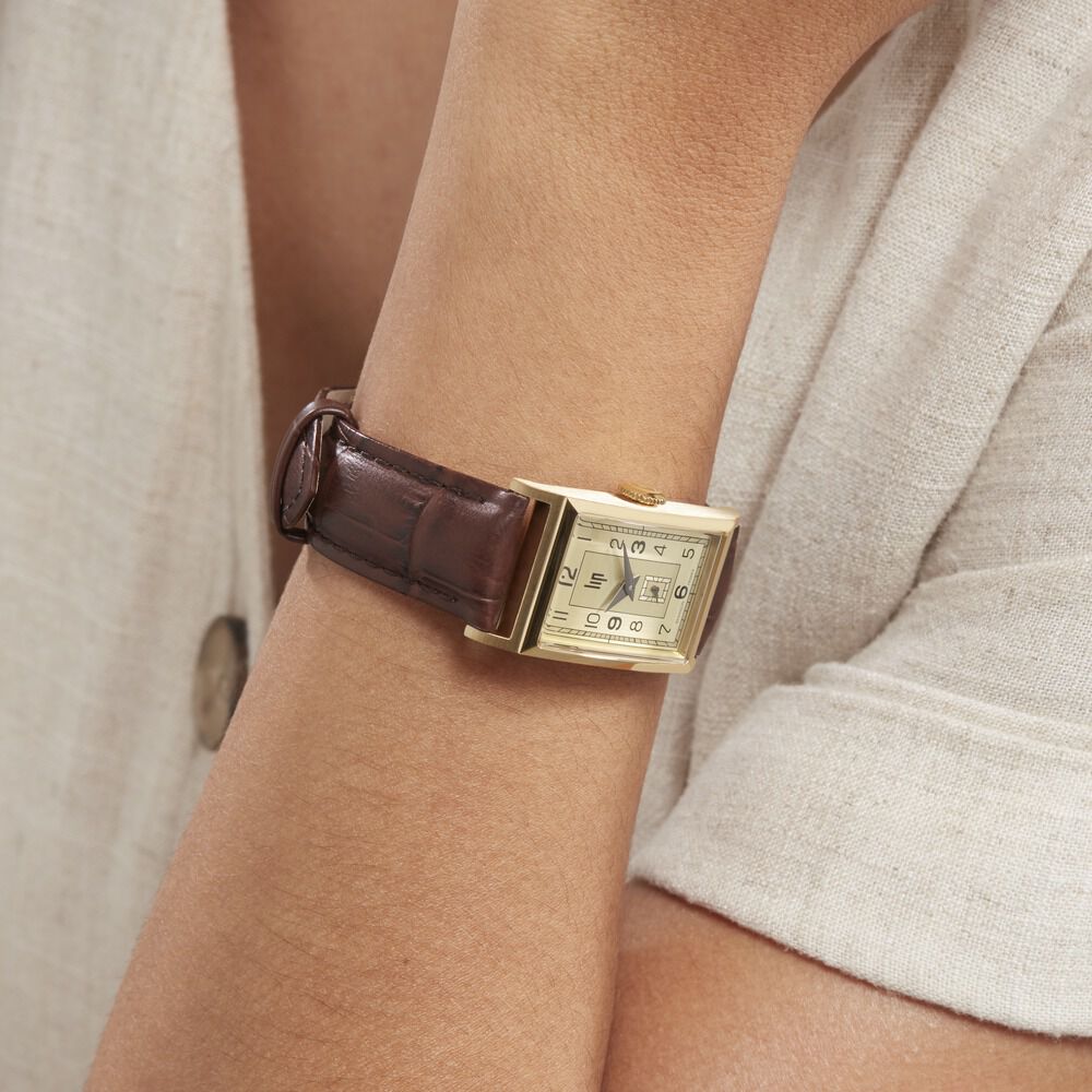 Montre Lip Churchill T18 Doré - Montres classiques Femme | Marc Orian