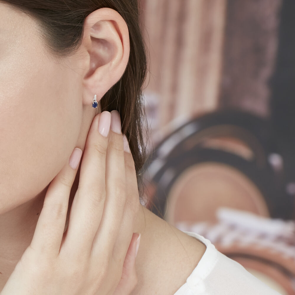 Boucles D'oreilles Puces Charmante Or Blanc Saphir Et Diamant - Puces Femme | Marc Orian