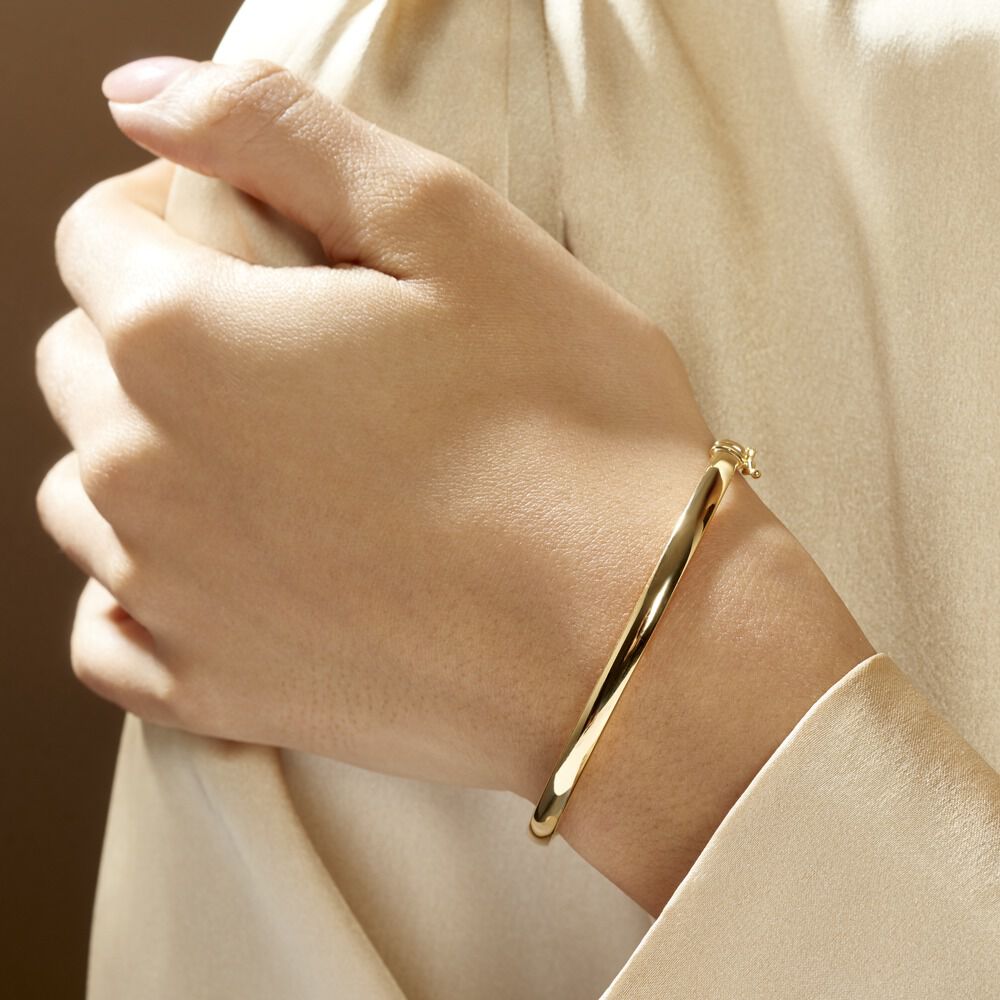 Bracelet Jonc Cynthia Fil Plat Lisse Or Jaune - Bracelets joncs Femme | Marc Orian