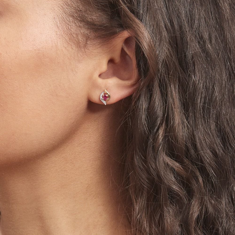 Boucles D'oreilles Puces Lydia Or Bicolore Rubis - Puces Femme | Marc Orian