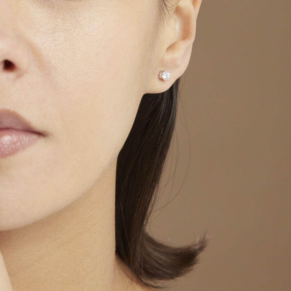 Boucles D'oreilles Puces 4 Griffes Or Blanc Diamant Synthetique - Puces Femme | Marc Orian