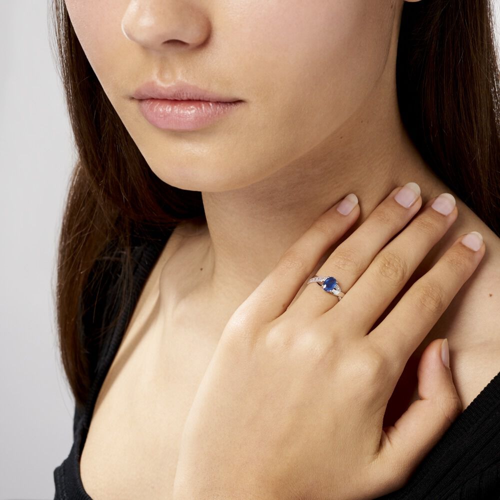 bague de fiancaille saphir